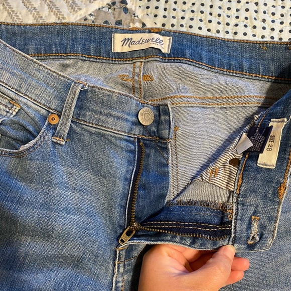 Madewell Skinny Jeans - Picture 4 of 9